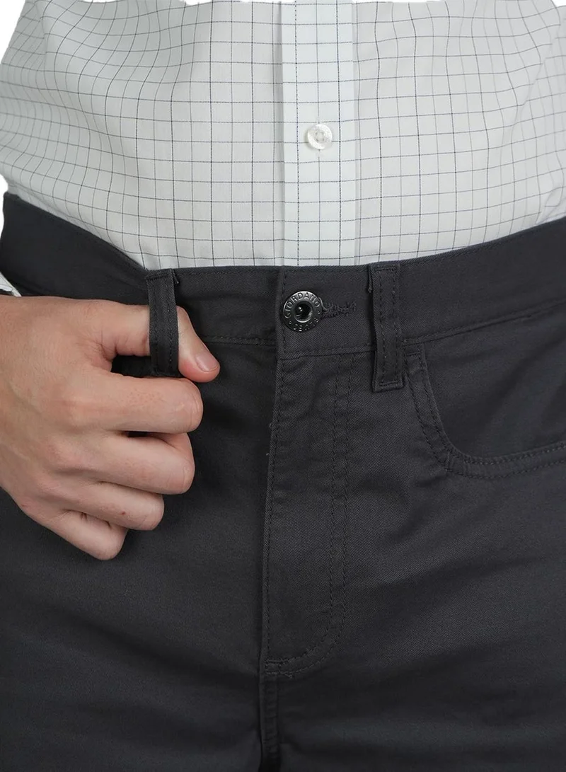 GIORDANO  Men's Regular Taper Stretch Twill Pants for Men | Best Price UAE