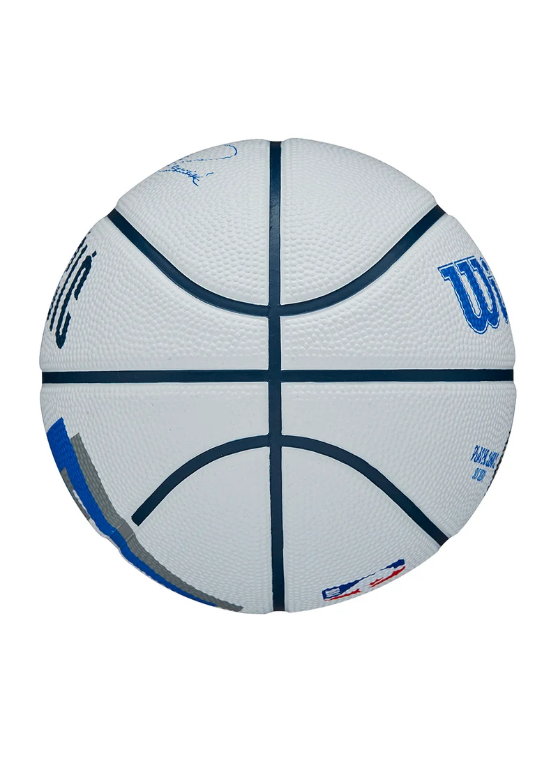 Wilson NBA Player Icon Mini Basketball - Luka - Size 3 (mini ball) - White