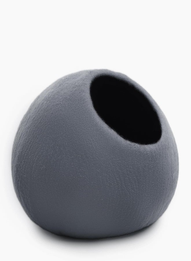 Woolygon Premium Wool Cat Cave Bed - Felt Cat Cave Handmade from 100% Merino Wool, Pet Friendly Felt Cat Bed for Indoor Cats and Kittens - Image 4