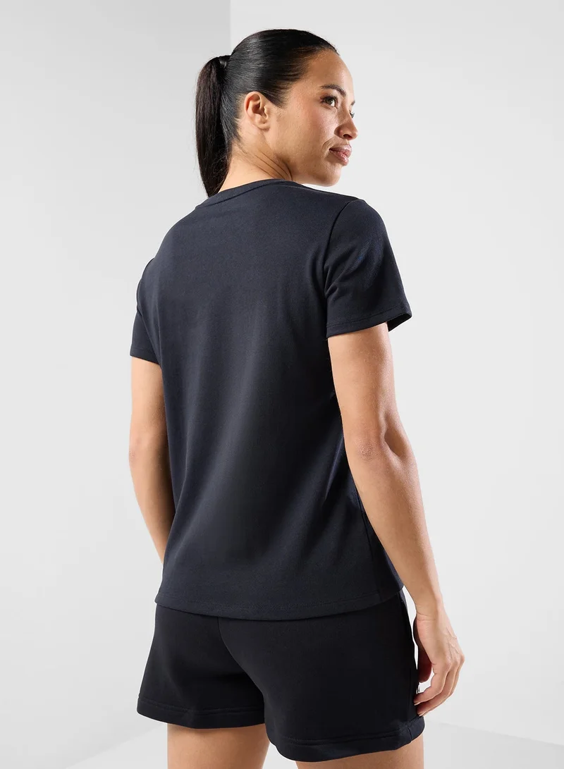 اندر ارمر تيشيرت نسائي ثقيل بشعار العلامة التجارية