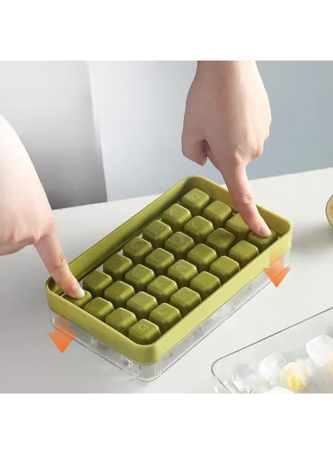 Generic valueable 1 Ice cube tray with storage bin and scoop - Easy ice drop dispenser - Transparent lid - Space-saving design - Suitable for freezer - Image 3