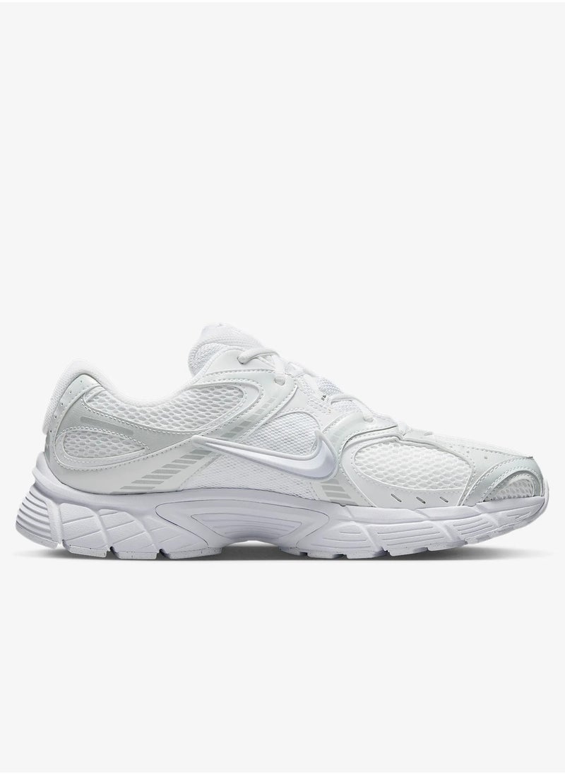 Nike V5 Runner  - Image 1