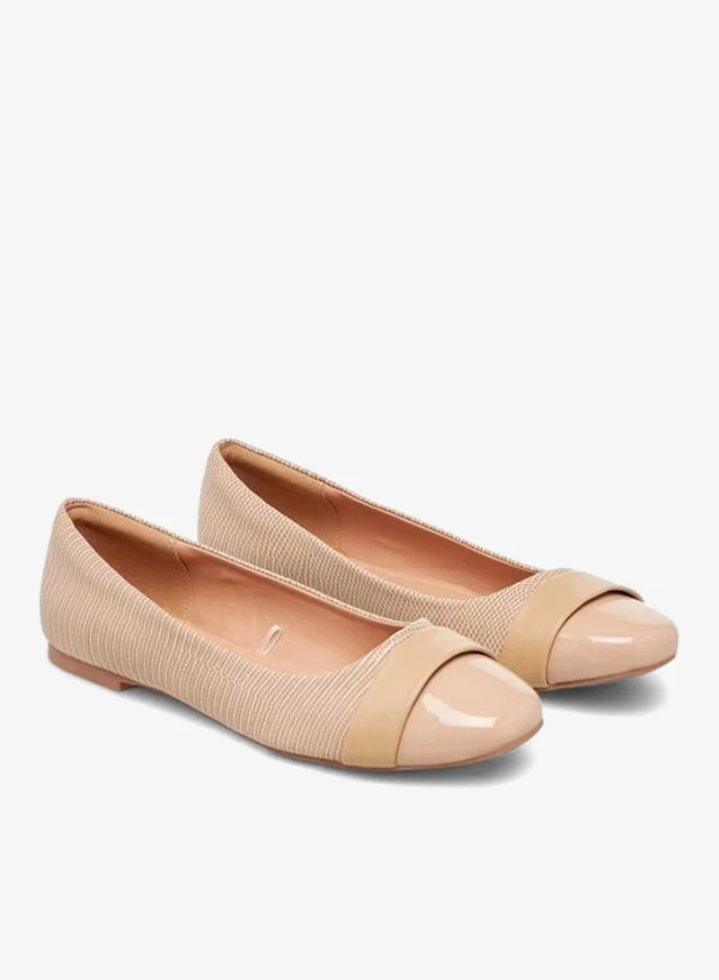 Celeste Women's Textured Round Toe Ballerina Shoes