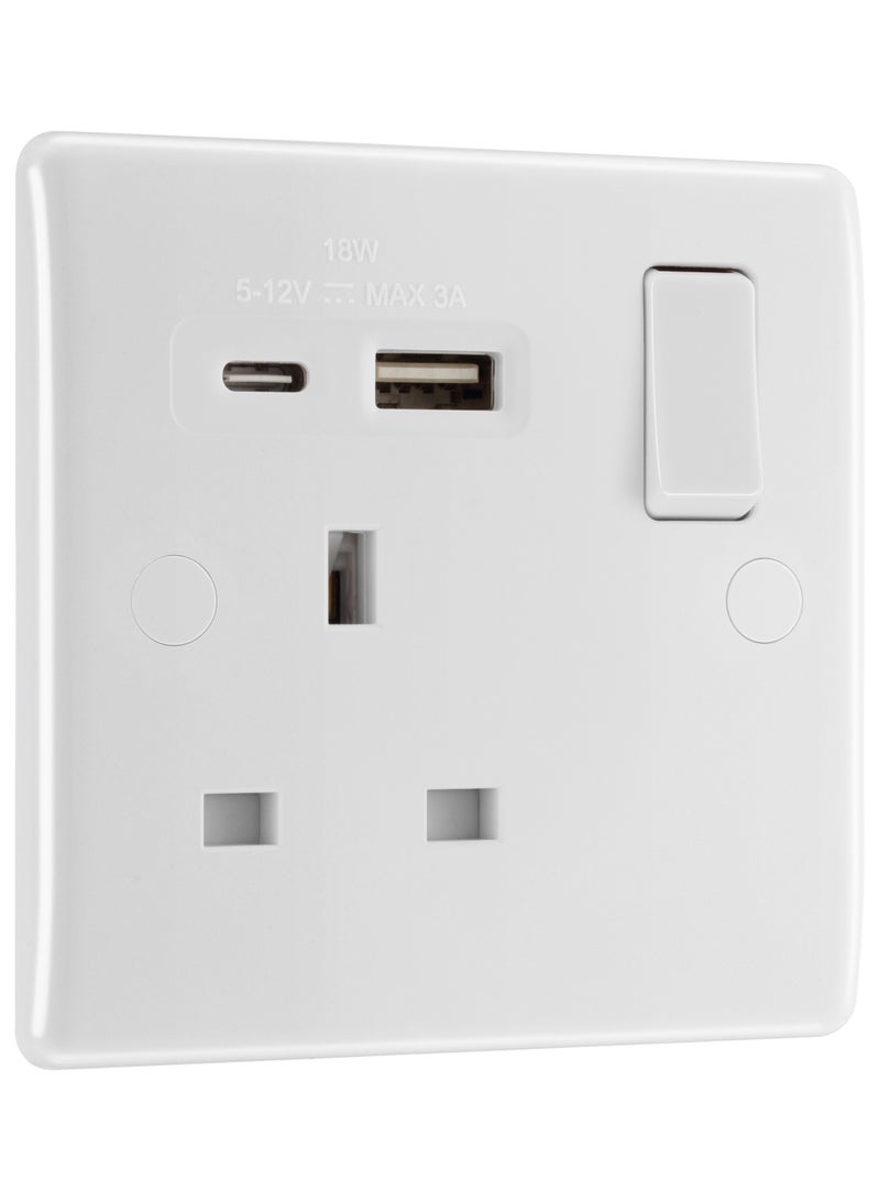 BG Electrical Single Switched Single Pole With 1 USB A Plus 1 USB C 18W - Image 3