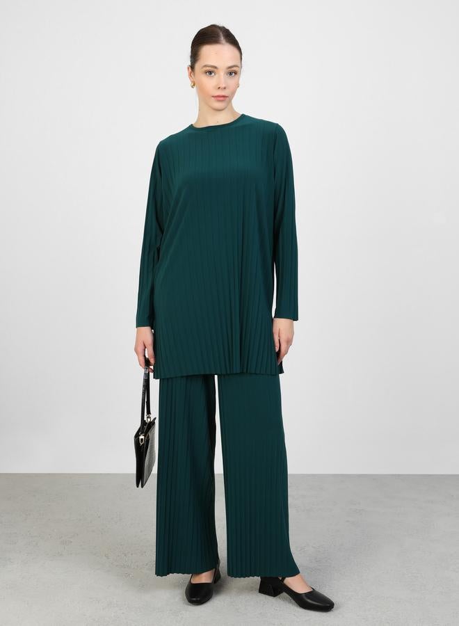 رفقة من مودانيسا طقم تونيك وبنطلون أخضر زمردي بياقة مستديرة من رفقة مودانيسا - Image 1