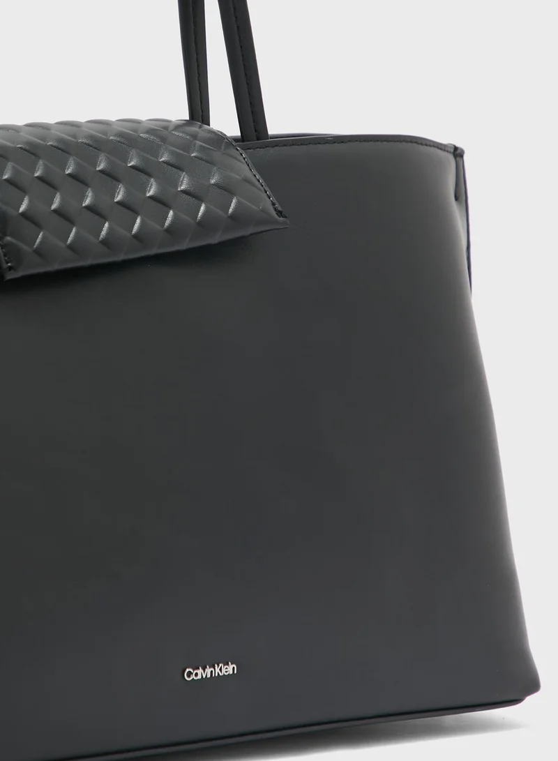 CALVIN KLEIN Mini Quilt Medium Tote