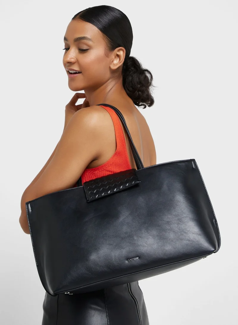 CALVIN KLEIN Mini Quilt Medium Tote