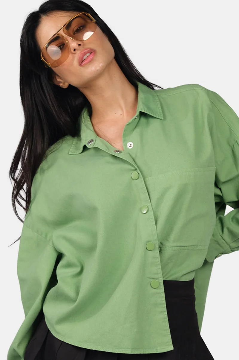Solid Cotton Relaxed Fit Wide Pocket Shirt for Women