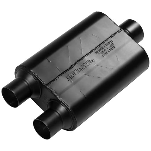 Flowmaster 40 Series Original Chambered Muffler 250 Center In 3 Offset Out Aggressive Sound 16Gauge Aluminized Steel For Muscle Cars Street Rods Trucks SUVs Strip Builds 425403 - Image 1