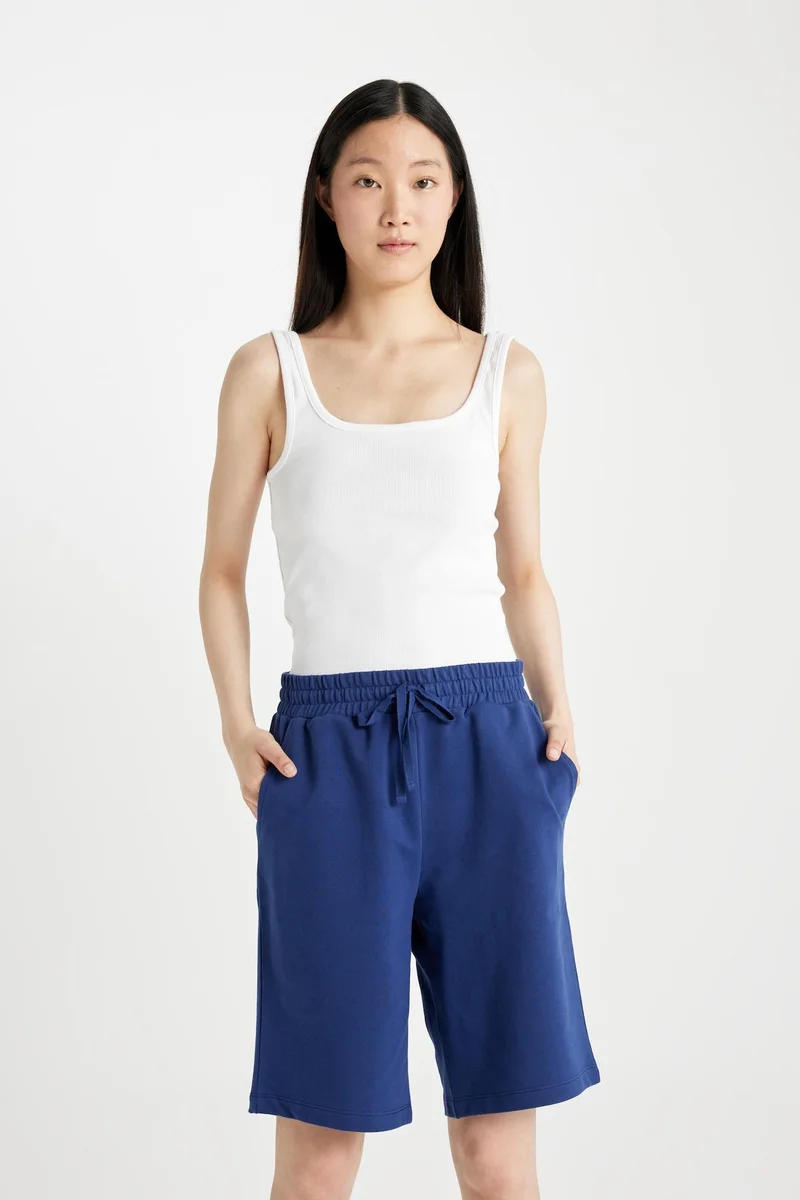 ديفاكتو Regular Fit Elastic Waist Bermuda Shorts