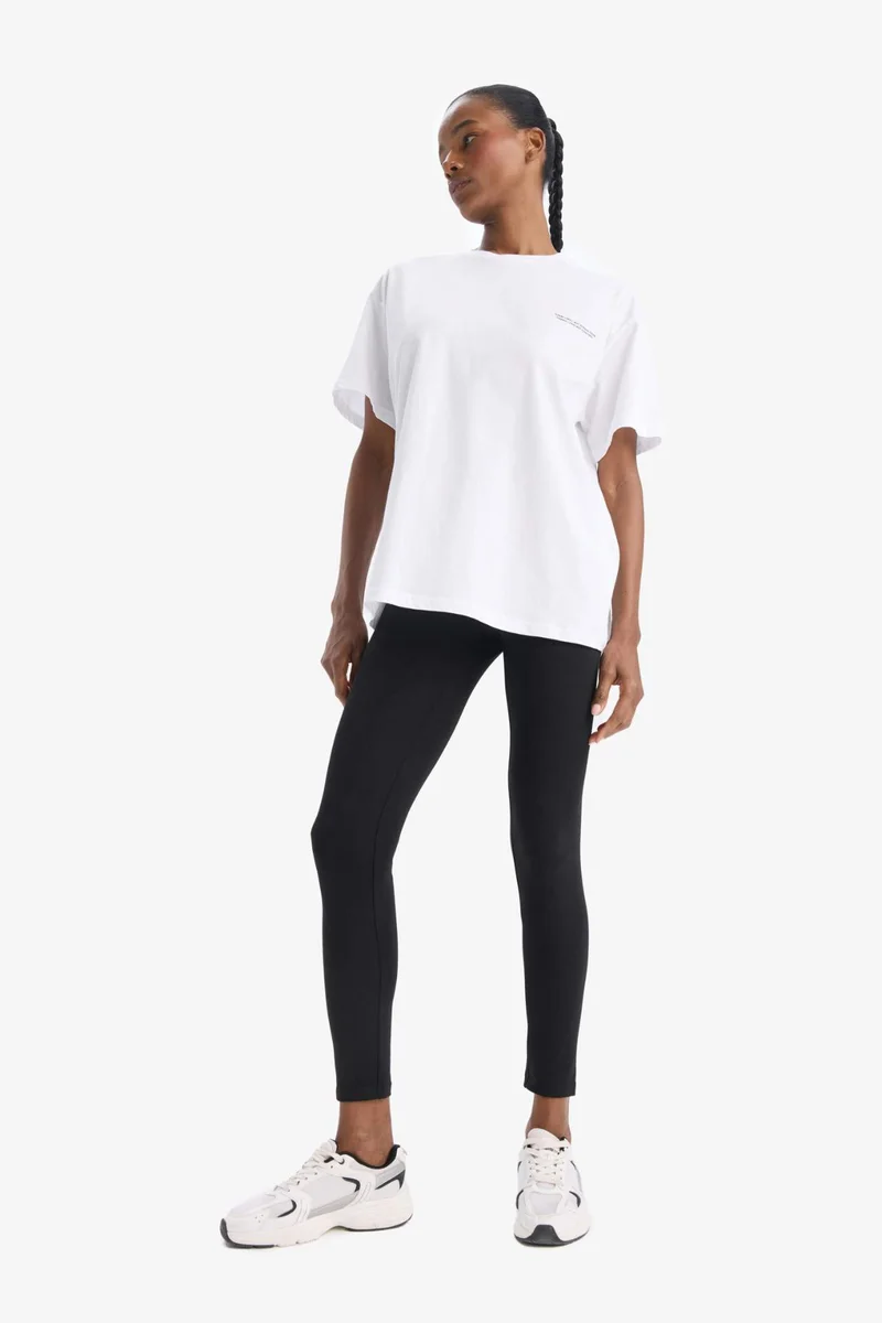 ديفاكتو DeFactoFit Oversize Fit Crew Neck T-Shirt