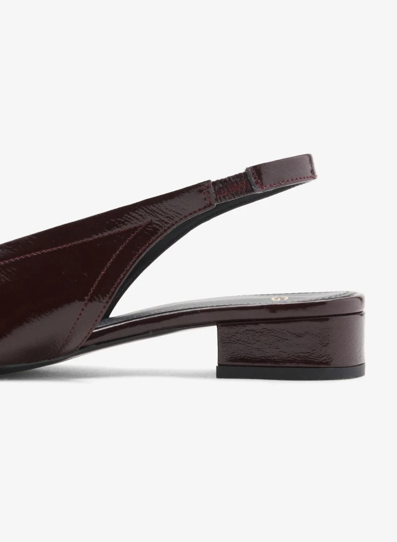 مانجو حذاء جلد بكعب عريض