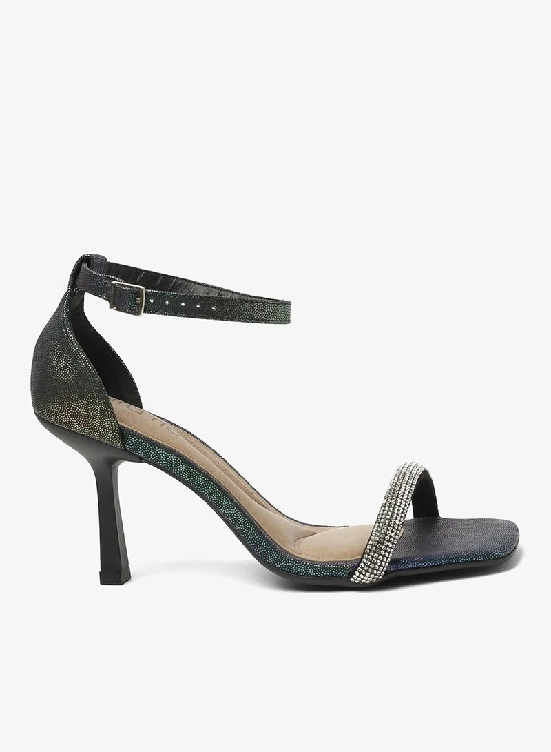 Beira Rio Black Women’s Slip-On Sandals – Comfortable Casual Footwear for Girls & Women for Women | Best Price UAE