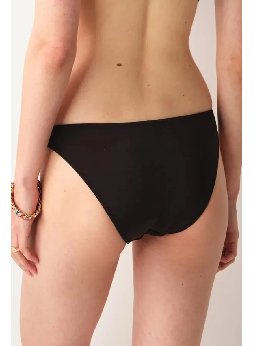 Hays Classic Cut Bikini Bottom