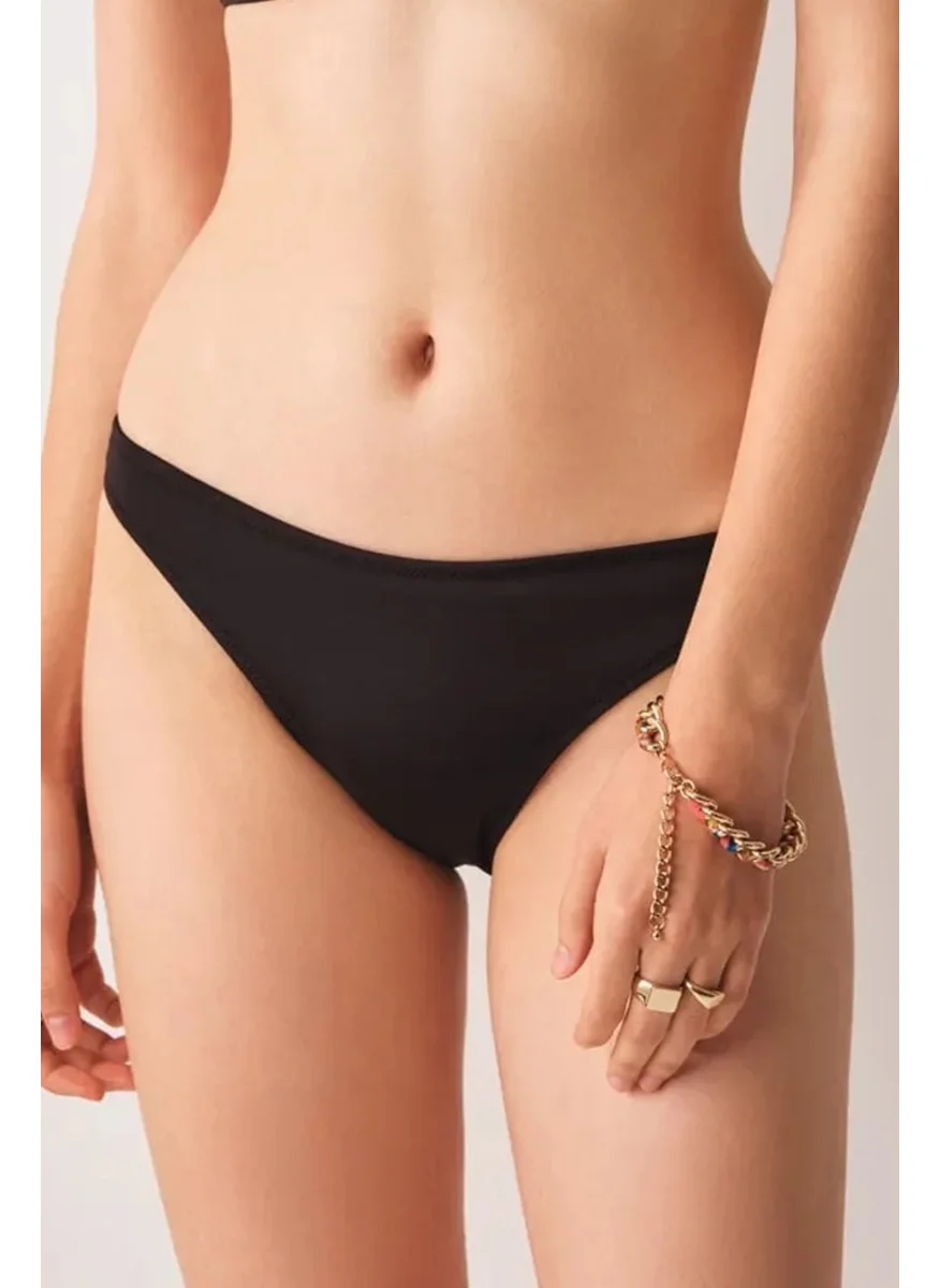 Hays Classic Cut Bikini Bottom