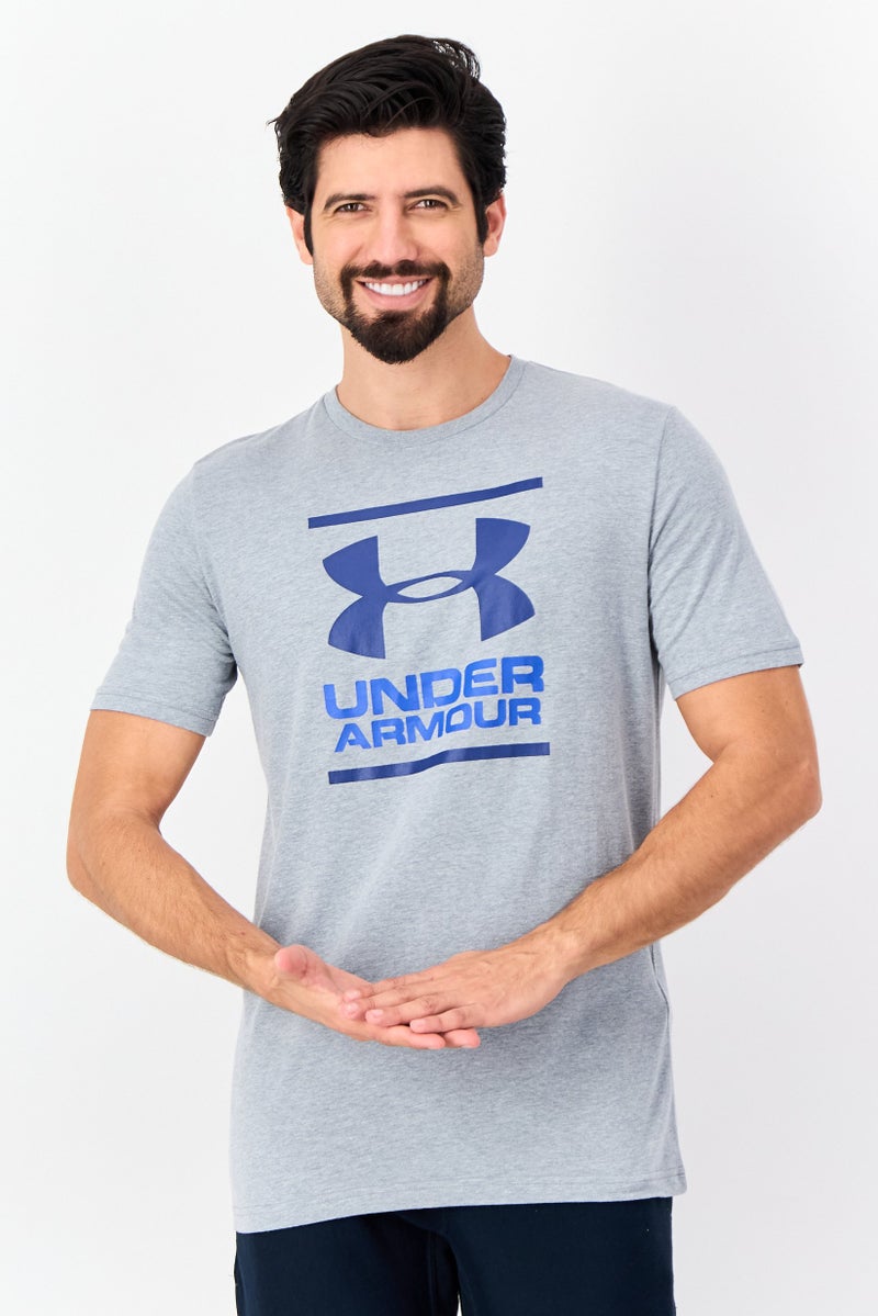 UNDER ARMOUR تي شيرت رياضي للرجال بأكمام قصيرة مناسب في الهواء الطلق، رمادي - Image 1