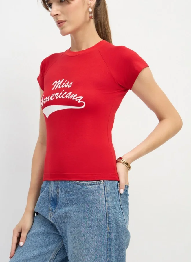 ساسافراس Red Graphic Printed Crop T-Shirt for Women