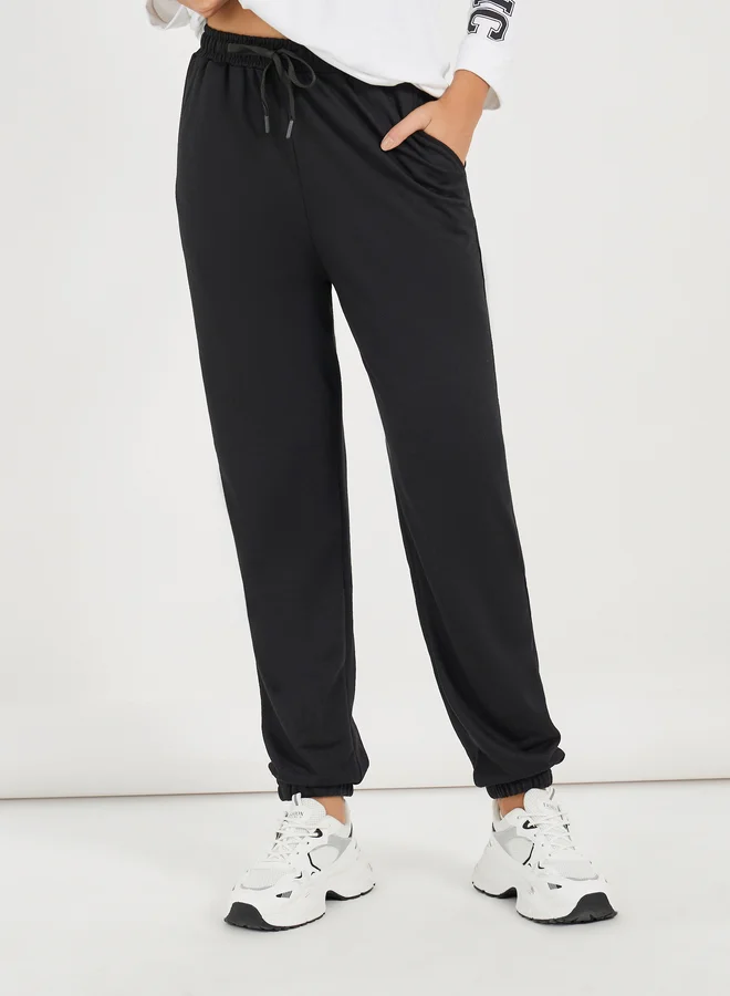Styli Styli Slogan Printed Hoodie and Cuffed Jogger Co-Ords