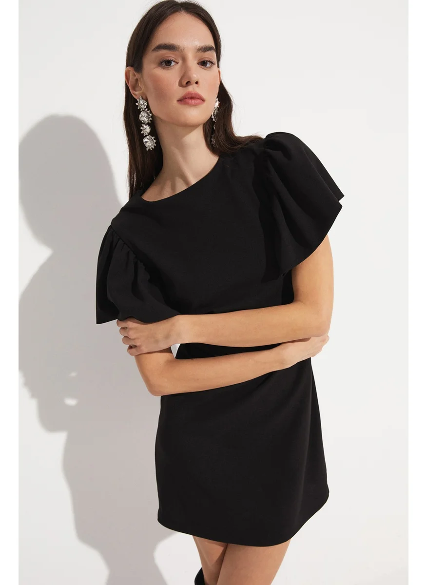 جون Women's Flounce Sleeve Mini Knitted Dress