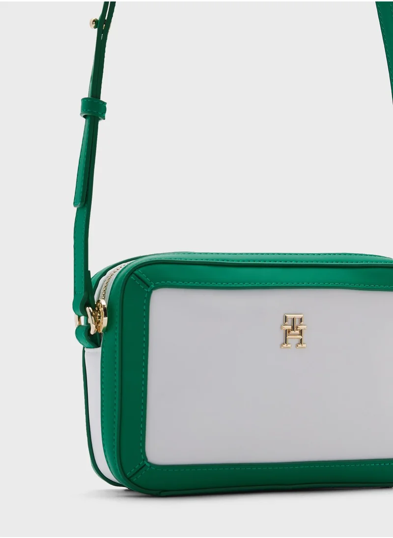 TOMMY HILFIGER Spring Flap Over Crossbody Bag