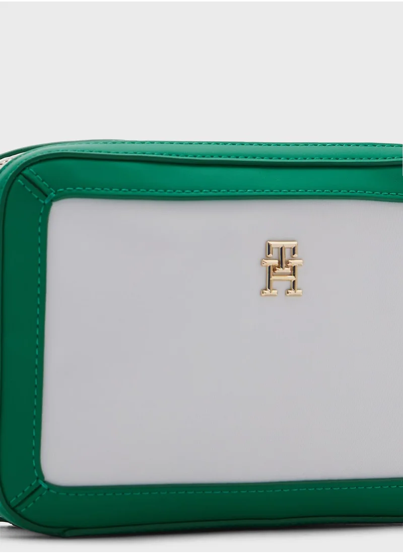 TOMMY HILFIGER Spring Flap Over Crossbody Bag