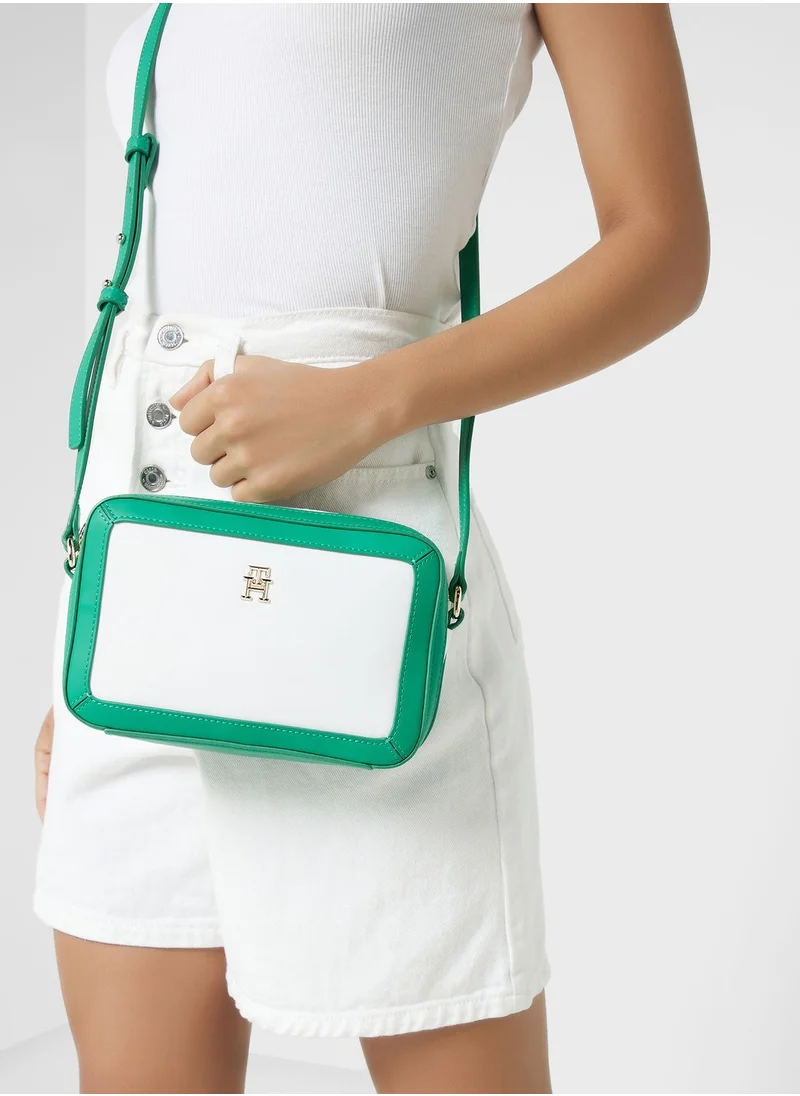 TOMMY HILFIGER Spring Flap Over Crossbody Bag
