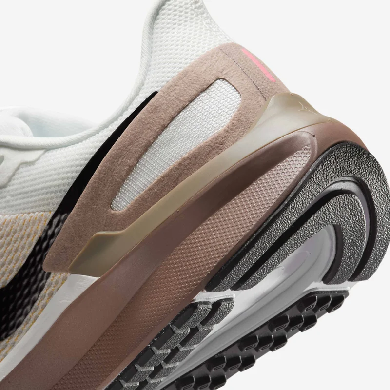 Nike Brown Women's Air Zoom Structure 25 Shoe for Women | Best Price UAE