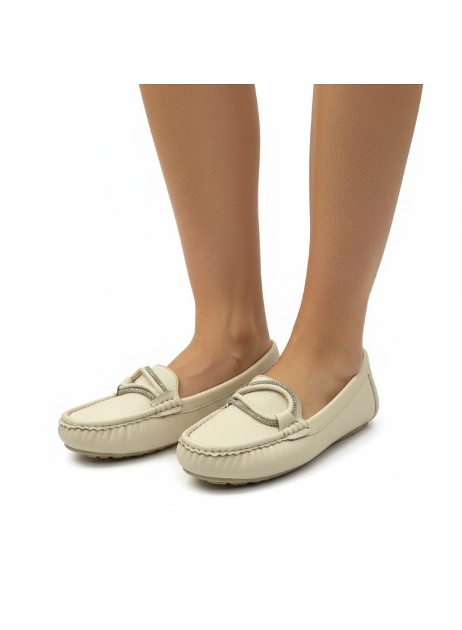 Classic women's loafer in a luxurious material – the perfect choice for every look - Image 2