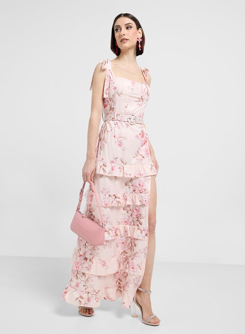 ايلا فستان ماكسي بنقشة الزهور وكشكشة - Image 4