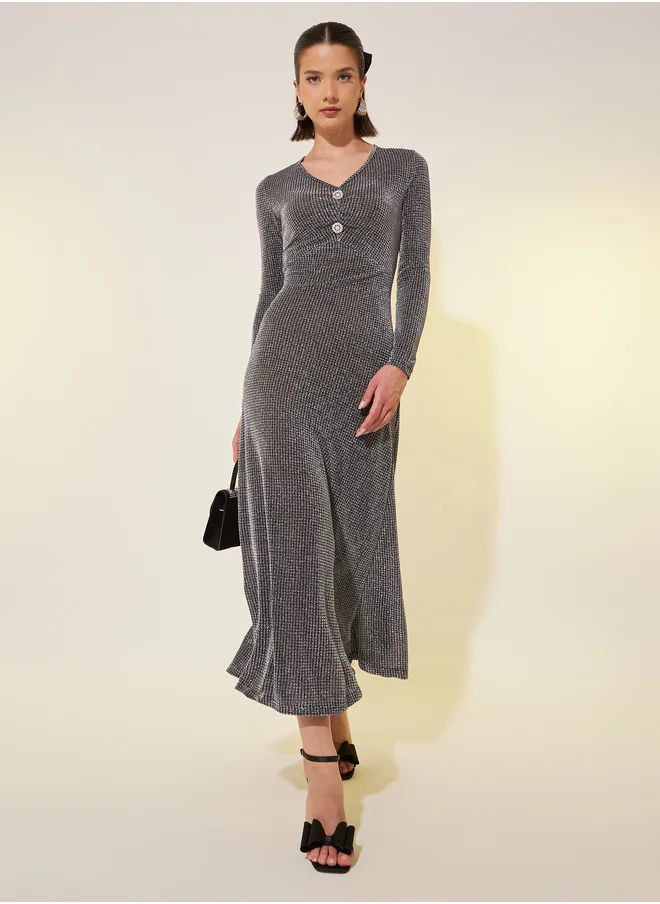 ستايلي Texture Embellished V-Neck Midi Dress