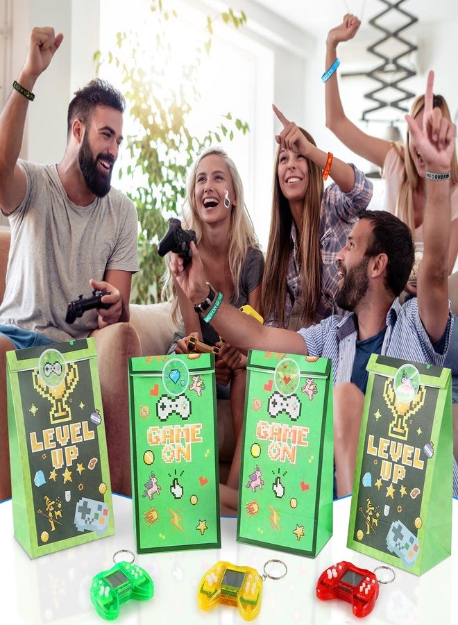 مجموعة هدايا حفلات ألعاب الفيديو من LiYiQ، ١٢٢ قطعة، تتضمن سلاسل مفاتيح، أساور، وشم مؤقت، أساور سيليكون، بطاقات هدايا، طوابع، ملصقات، وأكياس هدايا، مثالية لحفلات أعياد ميلاد محبي ألعاب الفيديو. - Image 5
