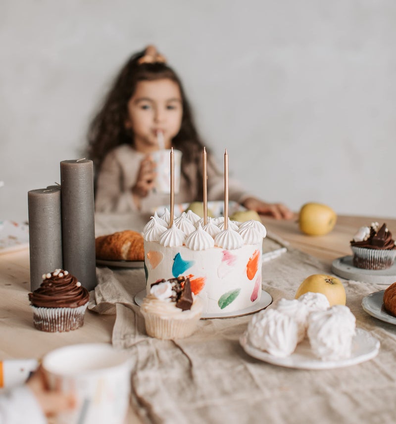 Green Direct Cupcake Liners - Standard Size Cupcake Wrappers to use for Pans or carrier or on stand - White Paper Baking Cups Pack of 500 - Image 4