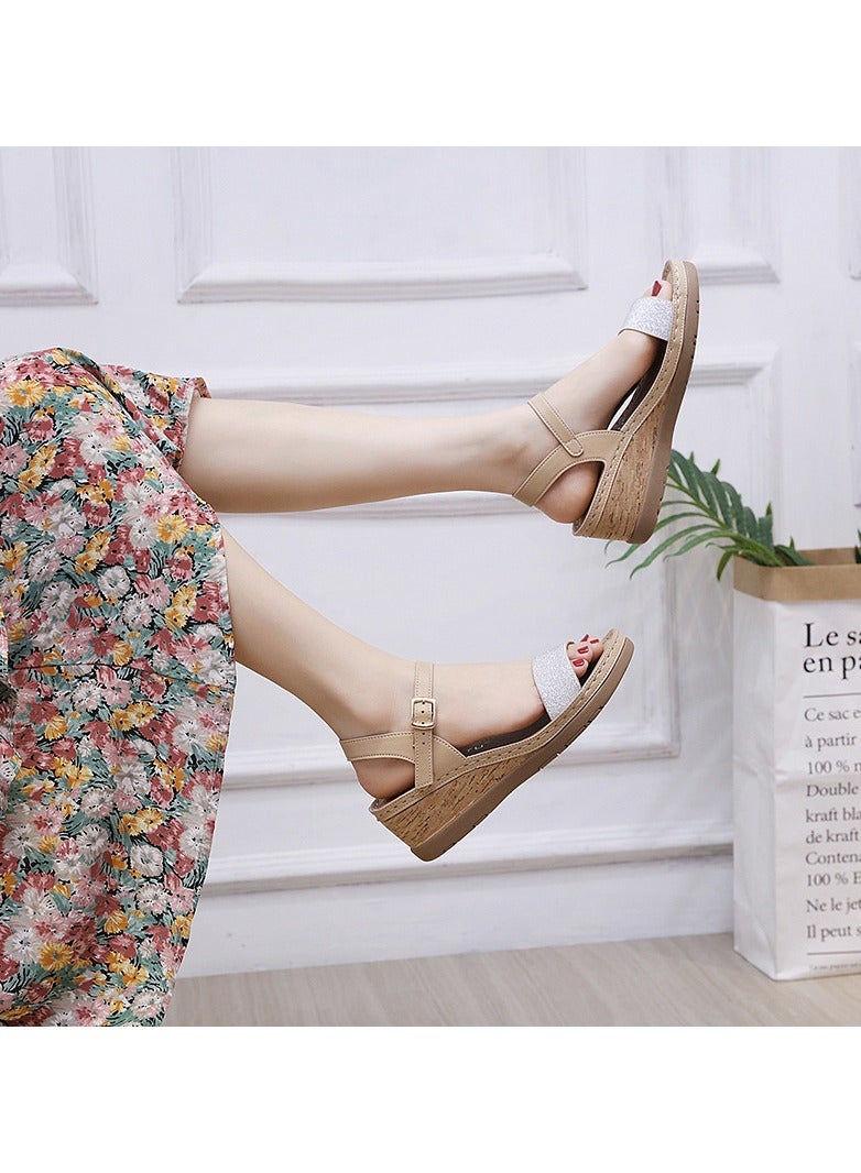 KUYING Sandals Are A Versatile Summer Item  - Image 3