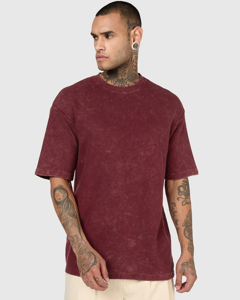 بيواكوف Men's Tawny Port Maroon Textured Oversized Acid Wash T-shirt