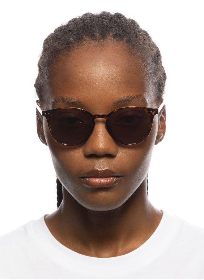 Solarized CLASSIC ROUND Luxury Sunglasses for Men & Women – High Quality Designer Eyewear, UV Protection, Stylish Frames, Timeless Elegance, and Fashionable Eye Shades  - Image 1