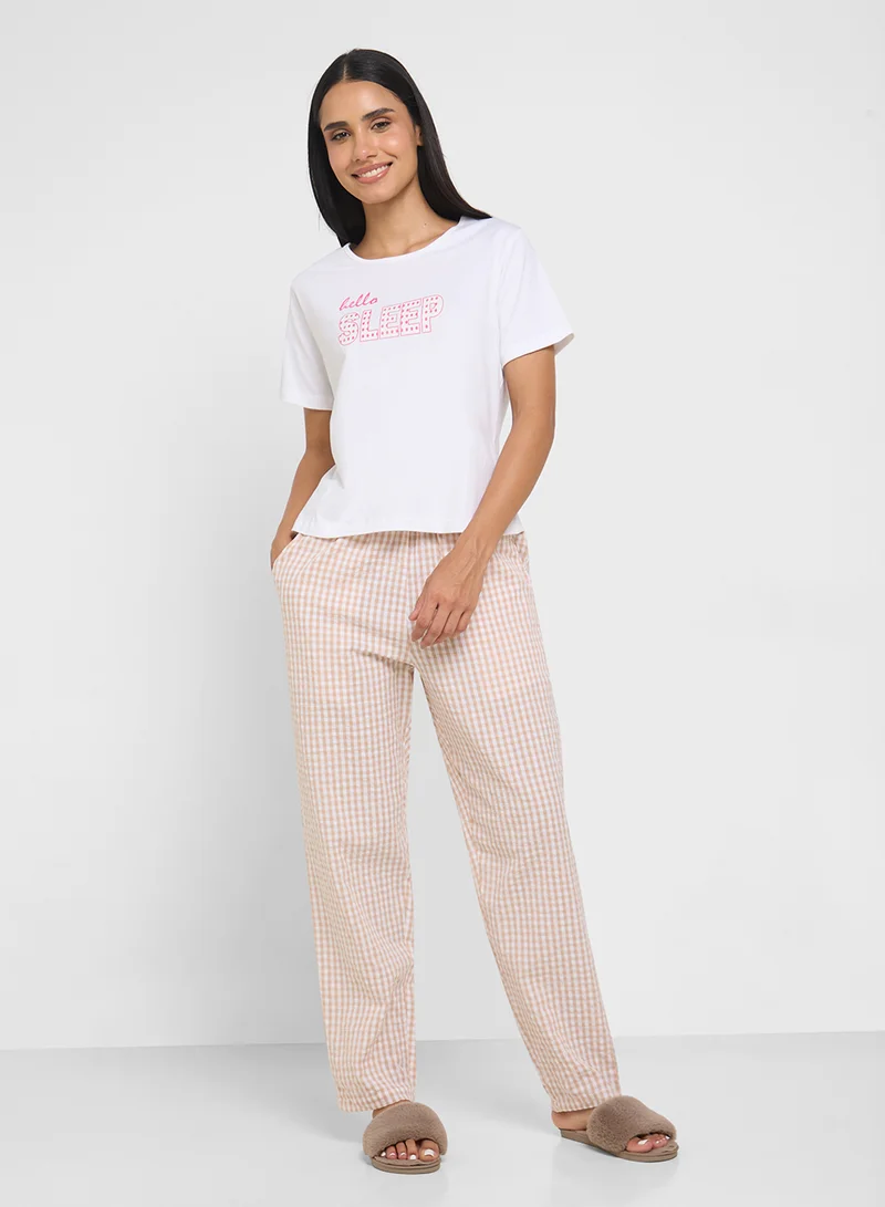 جينجر Cotton Graphic T-Shirt & Checkered Pyjama Set