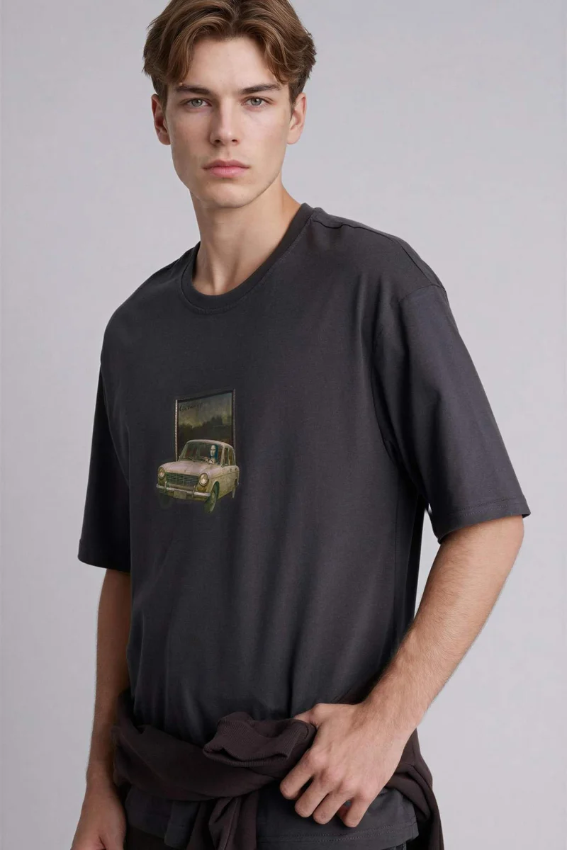 ديفاكتو Leonardo da Vinci Boxy Fit Slogan Print T-Shirt