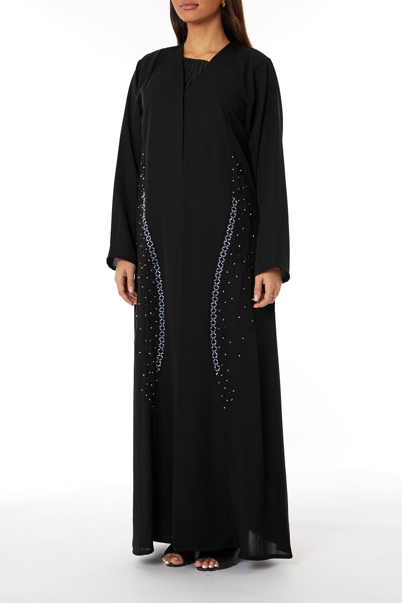 Moistreet Embroidered Open Abaya - Image 5