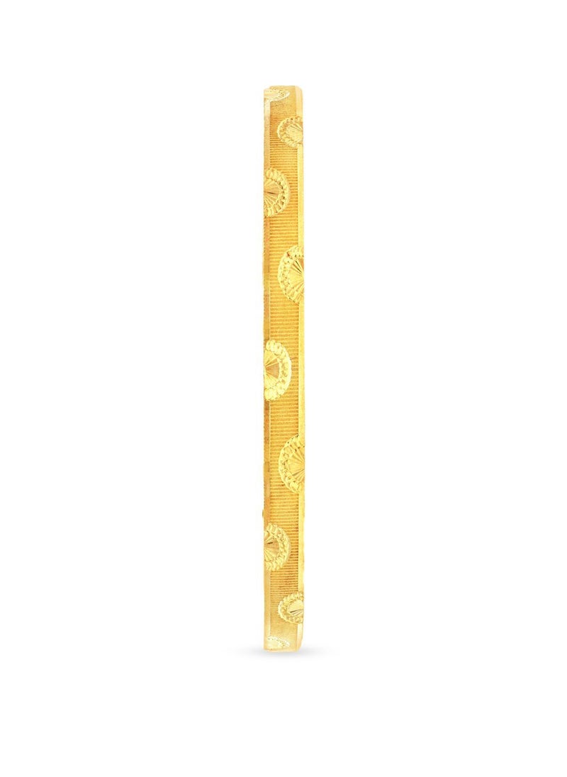 Malabar Gold and Diamonds Malabar Gold and Diamonds 22 KT 916 Purity Gold Bangle EMBNHMBC206  - Image 2