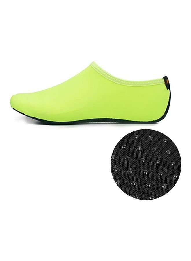 NIBEMINENT Pair Of Non-Slip Diving Shoes - Image 2