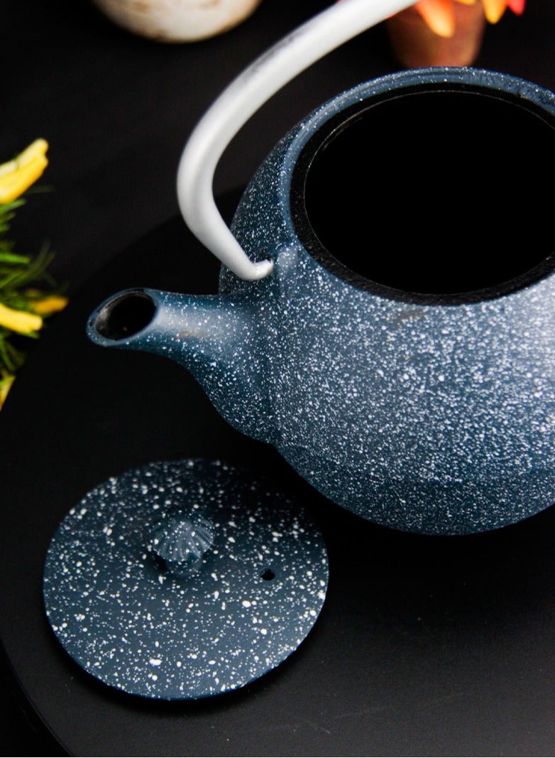 Tealand Durable Cast Iron Teapot with Stainless Steel Infuser for Loose Leaf and Tea Bags 1.1 Liters Blue  - Image 4