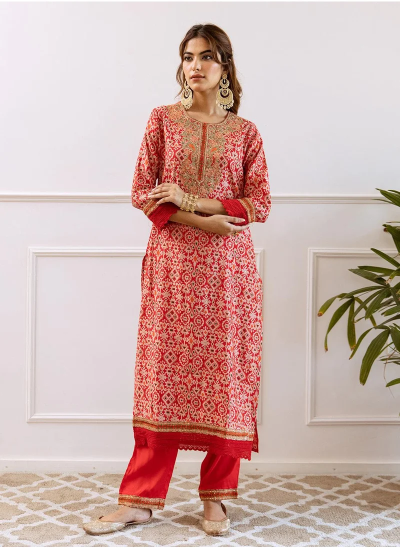 آي شين Straight Fit Printed Pattern Round Neck Three-Quarter Sleeves RED Colour Woven Cotton Kurta Set for Women with Semi Elastic Closure - Unmatched Grace and Comfort