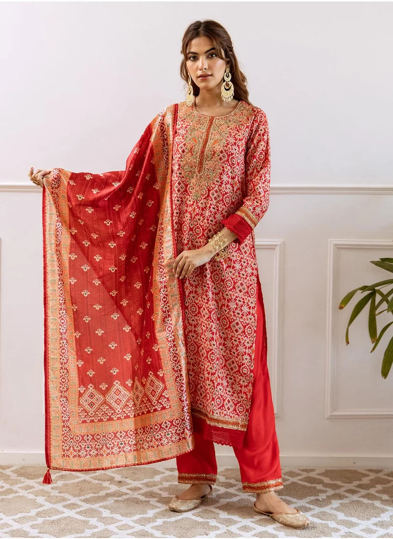 ISHIN Straight Fit Printed Pattern Round Neck Three-Quarter Sleeves RED Colour Woven Cotton Kurta Set for Women with Semi Elastic Closure - Unmatched Grace and Comfort