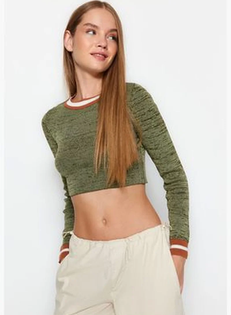 trendyol Khaki Super Crop Knitwear Sweater TWOAW24KZ01099