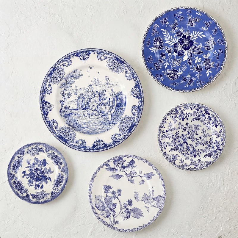 Yiyiring 5 Pcs Holland Wall Sculpture Plates for Wall Ceramic Vintage Blue and White Plates Set Vintage Dinnerware Set Dining Gifts Display Home Bedroom Office Art Ornament (Flowers) - Image 1