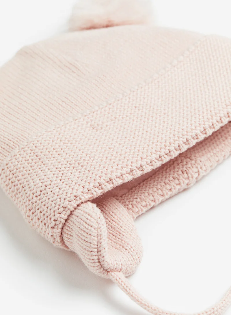 اتش اند ام Fleece-Lined Beanie With Earflaps
