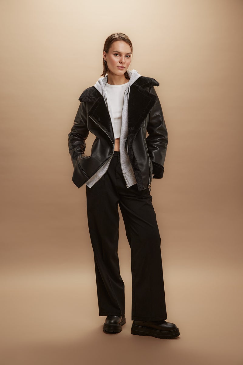DeFacto Woman Wide Leg Three Pocket High Waist Standard Trousers - Image 1