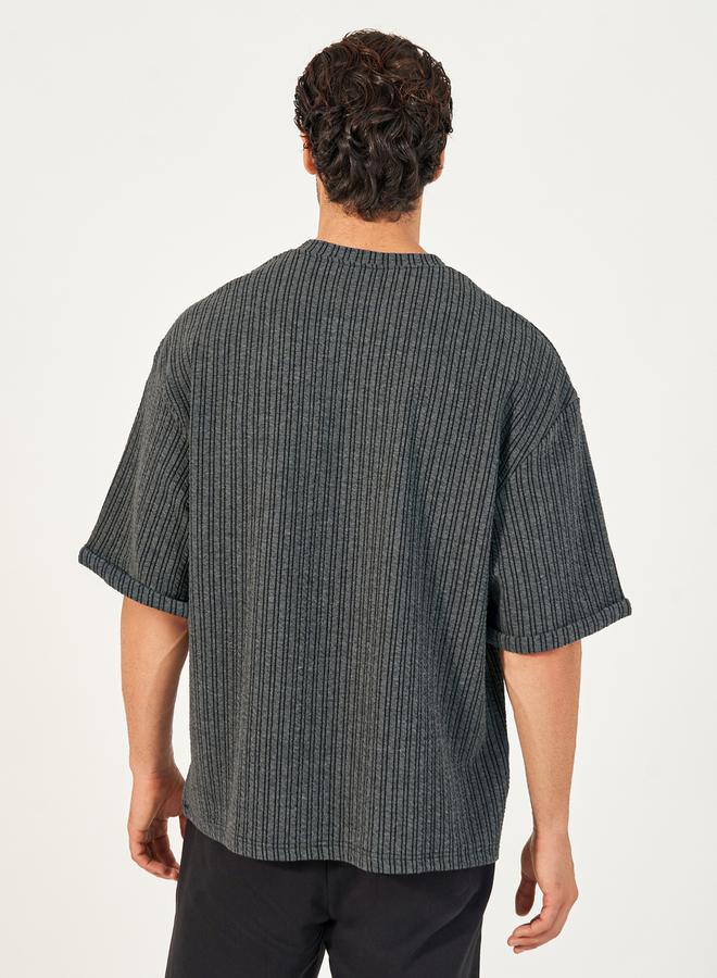 Styli Seersucker Textured Knit Boxy Fitted T-Shirt with Turn-Up Sleeves  - Image 4