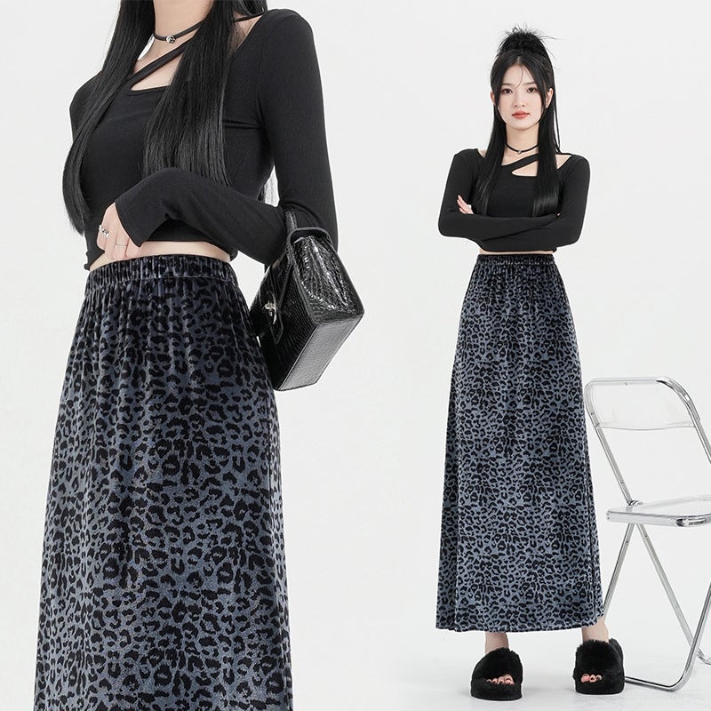 Real S Spot 2025 High-End Leopard Print Velvet Skin-Friendly Half-Length Hip-Hugging Fishtail Long Skirt Elastic Waist Mid-Length Skirt - Image 5