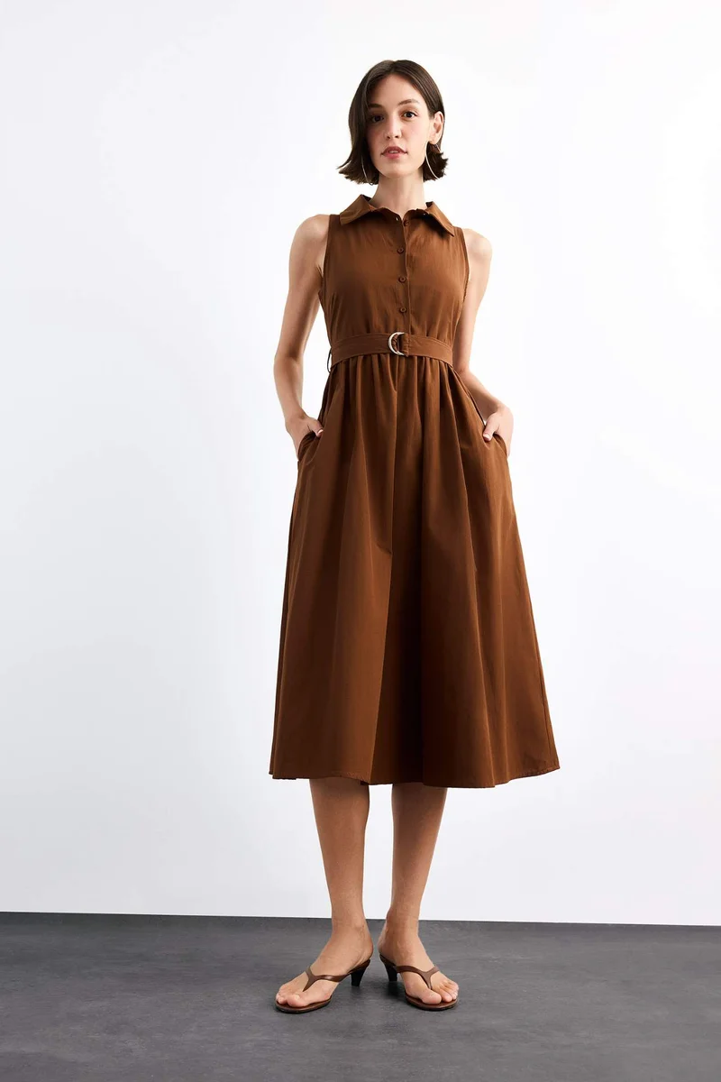 ديفاكتو Short Sleeve Maxi Dress